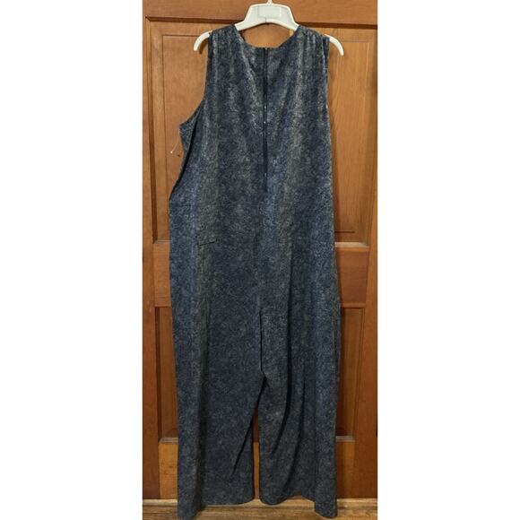 Athleta Women’s Topanga Jumpsuit Sz 2X NWOT Black Gray Jumper Tie Waist Pockets - Picture 4 of 10